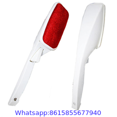 Lint brush with rotating head