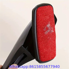 Lint brush with rotating head