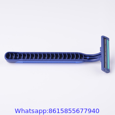 Wholesale Professional Manufacturer disposable triple blade razor with lubricating strips